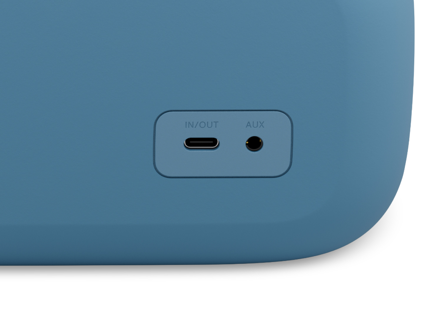 Bose SoundLink Max USB-C und AUX Anschlüsse