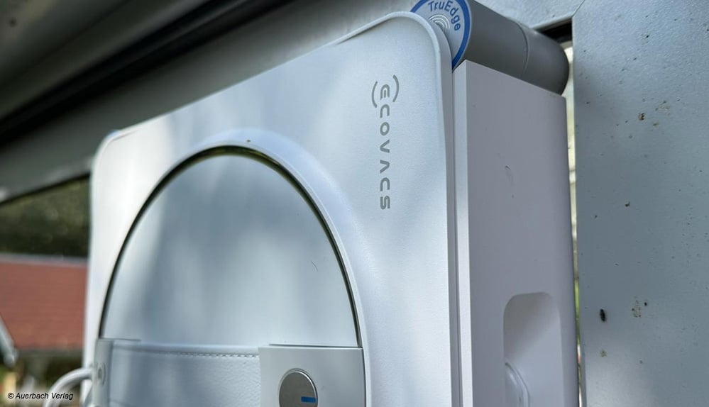 ECOVACS Winbot W2S Omni Frontansicht