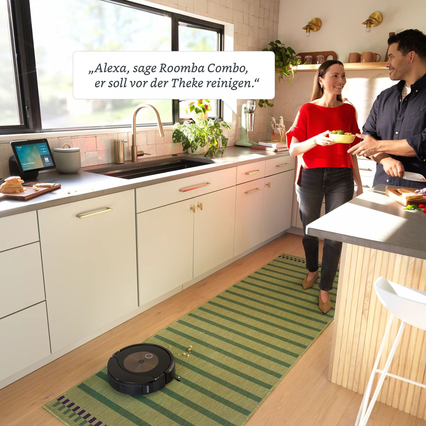 iRobot Roomba Combo j9+ beim Reinigen in der Küche